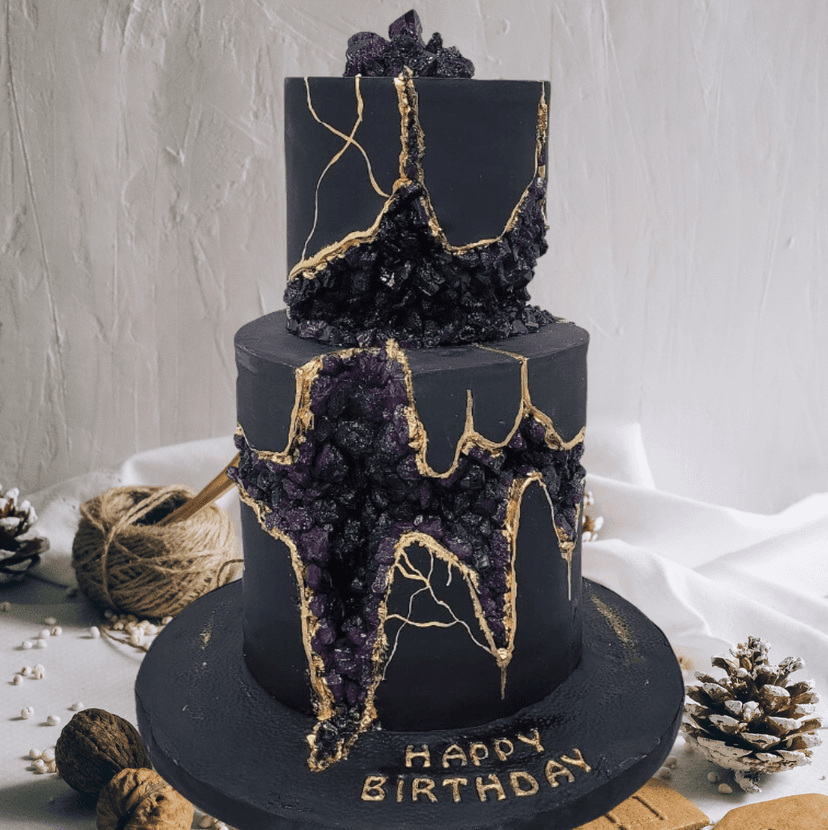 Tiered Cakes - Custom Cakes in Mississauga
